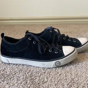 UGG Tennis Shoes with Wool inside